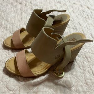 Born hand craf sandals